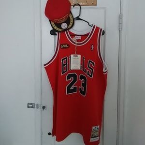 Mitchell and ness hardwood classic micheal jordan